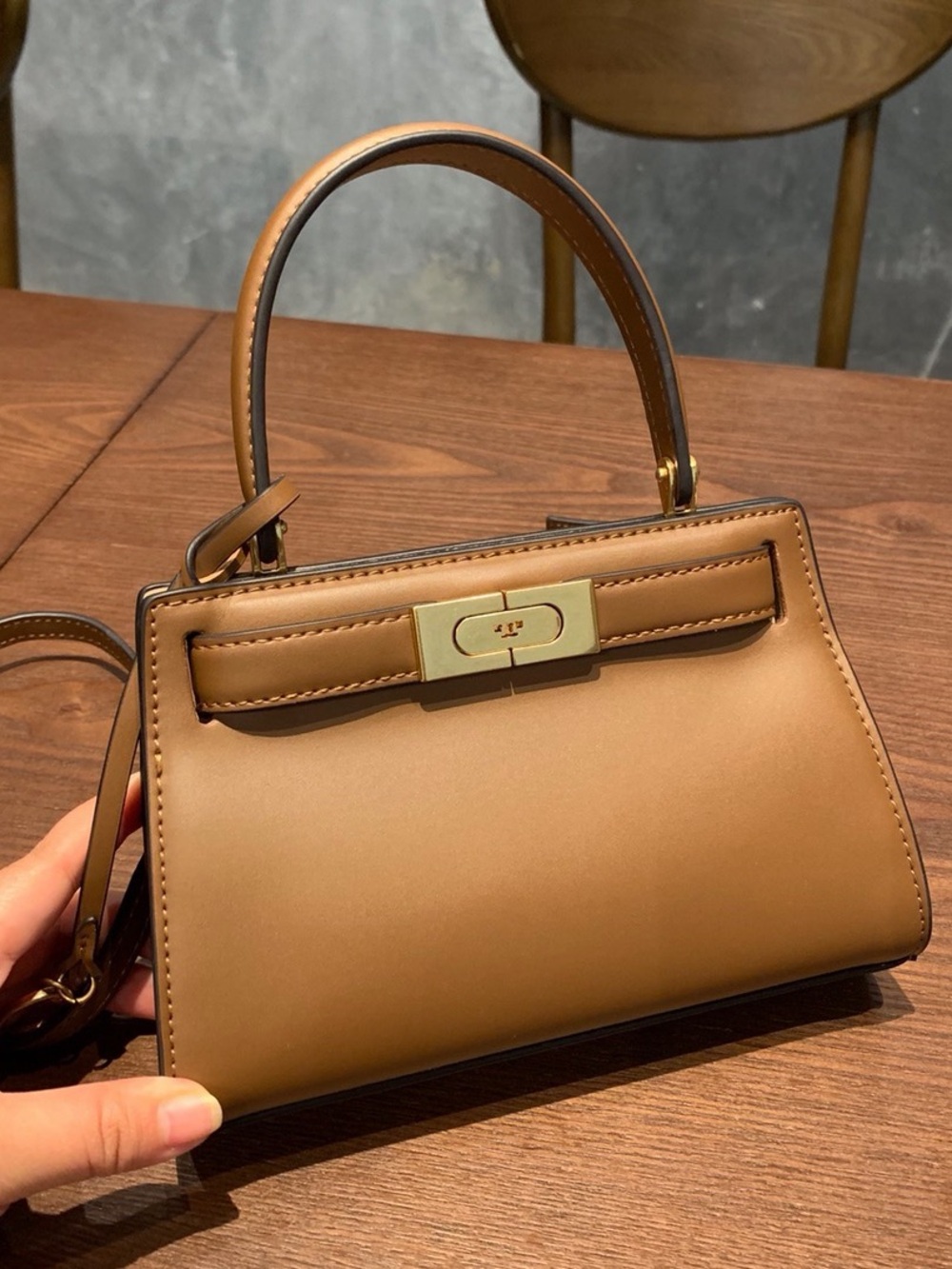 Tory Burch Small Tan Leather Petite Lee Radziwill Top Handle Bag